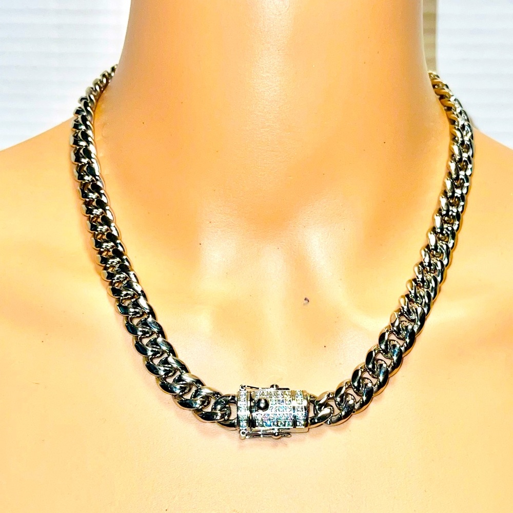 FASHIONJEWELRY CHOKER NECKLACE /BRACELET STAINLESS STEEL SET UNISEX SILVER COLOR